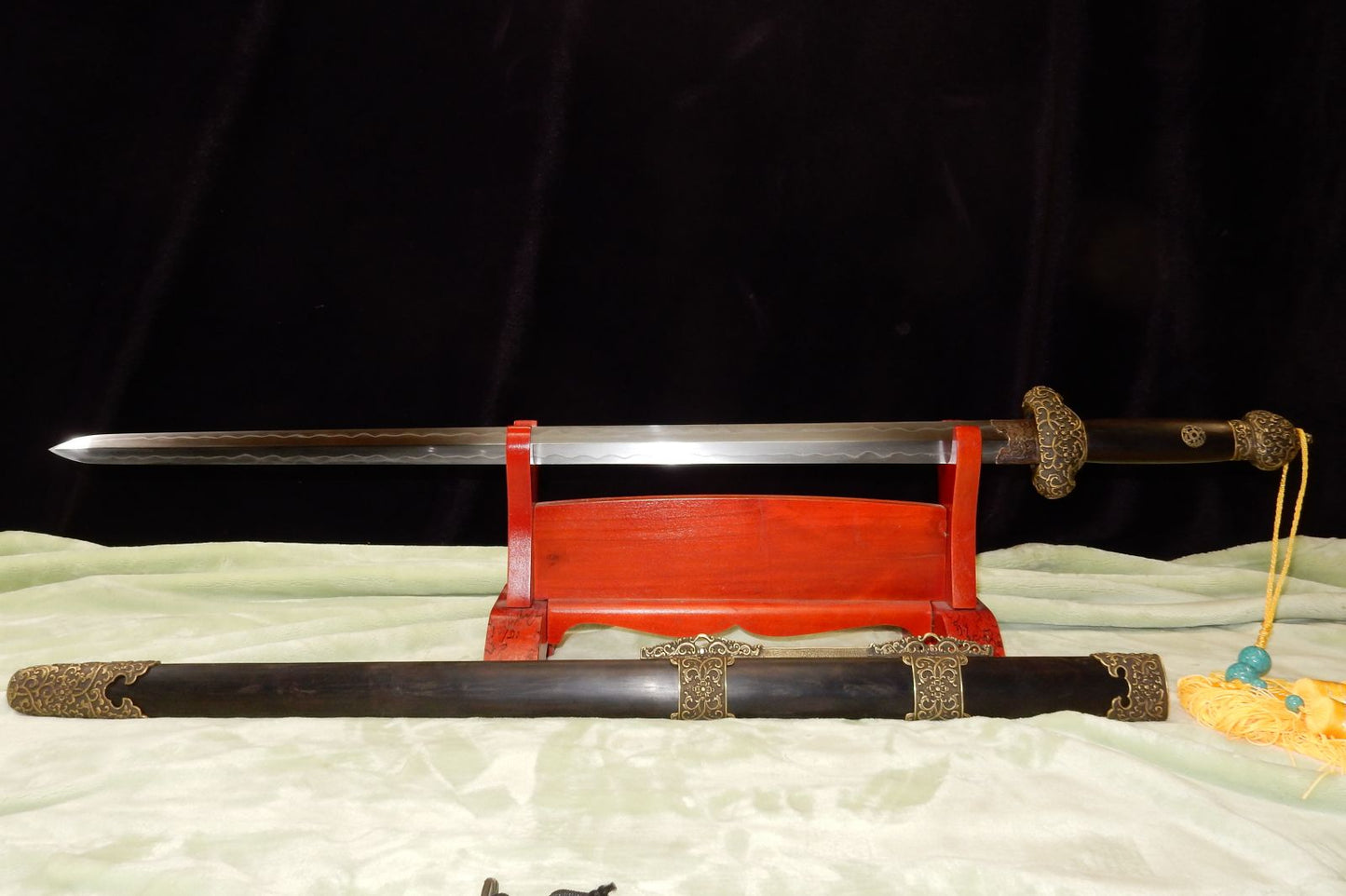 Guanxiao Sword