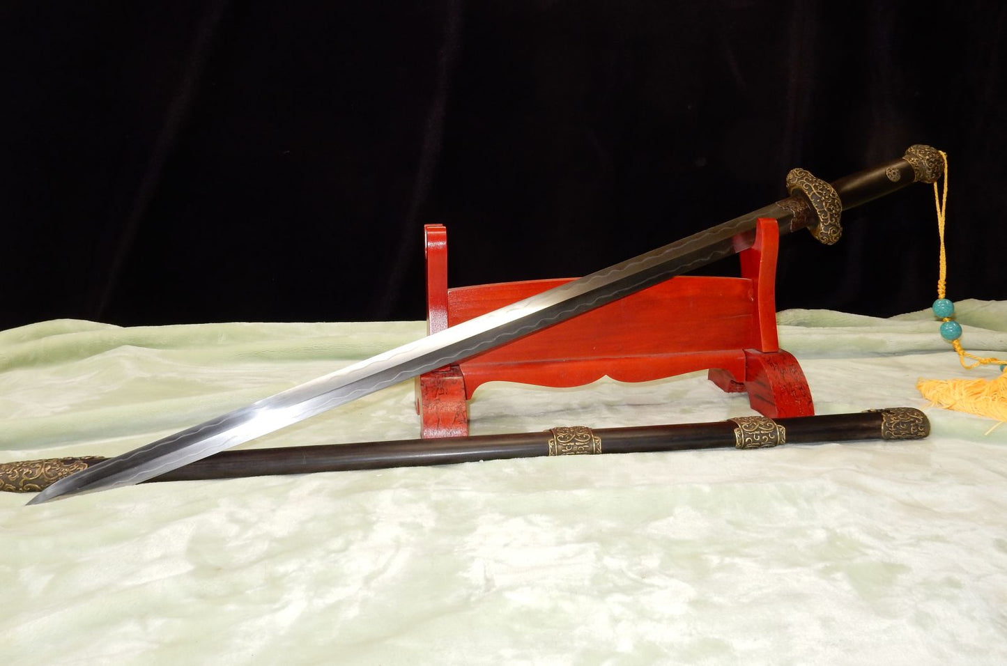 Guanxiao Sword