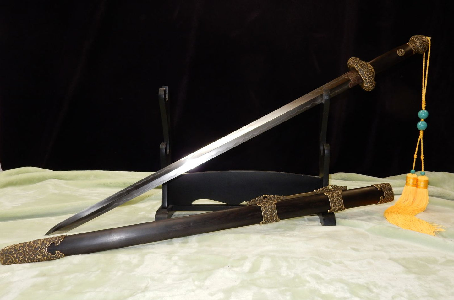 Guanxiao Sword