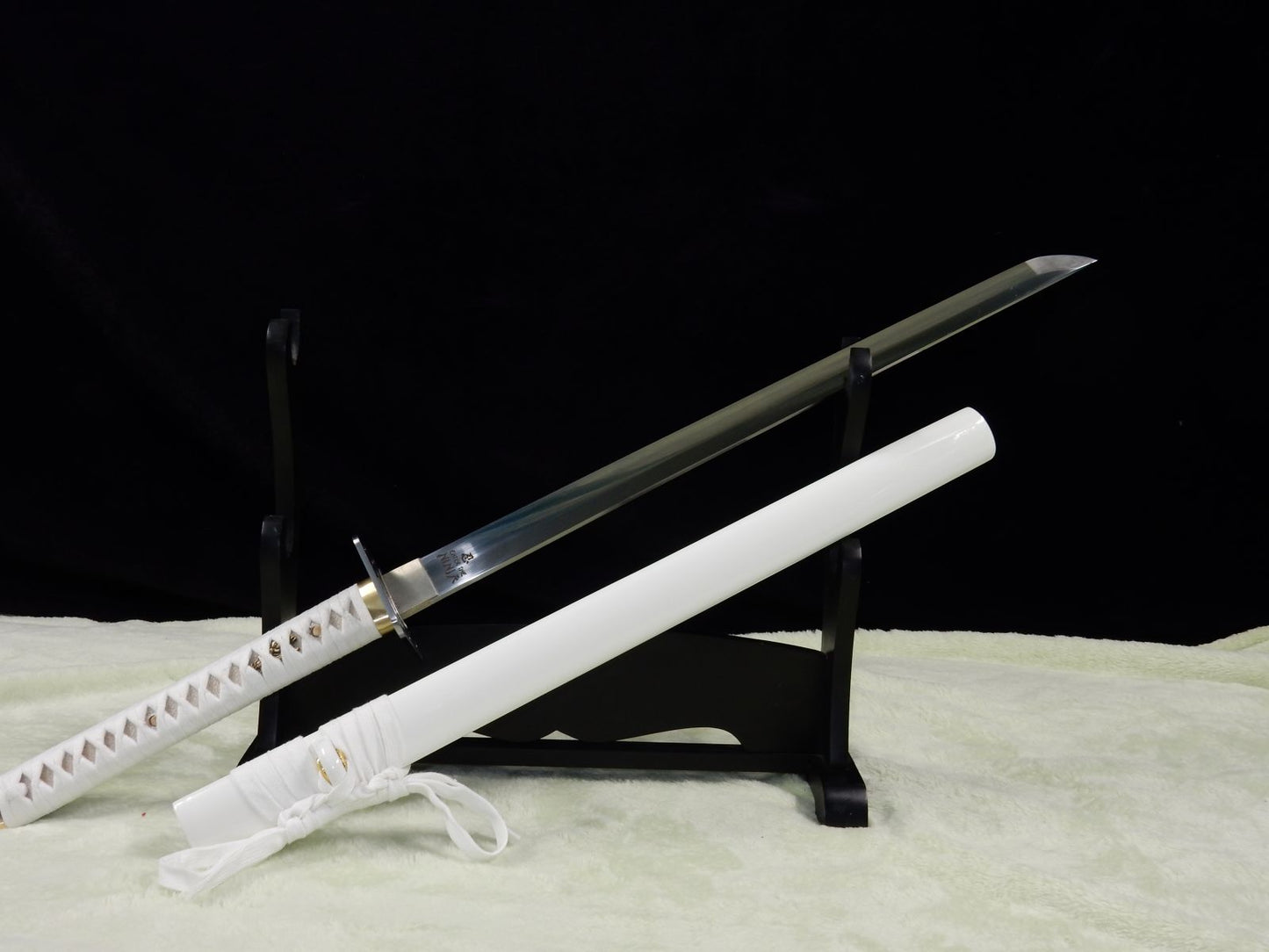 White Ninja sword